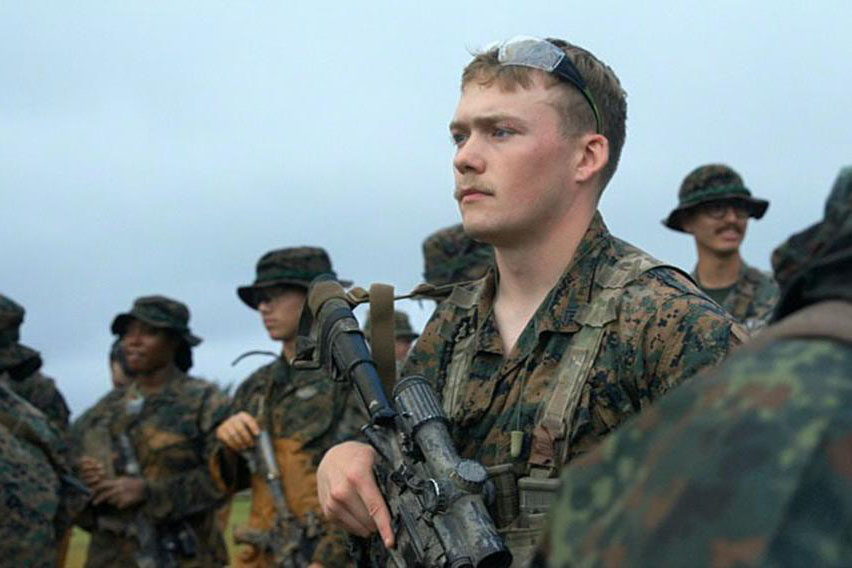 FREE SHOWING - MARINES, Episode 1